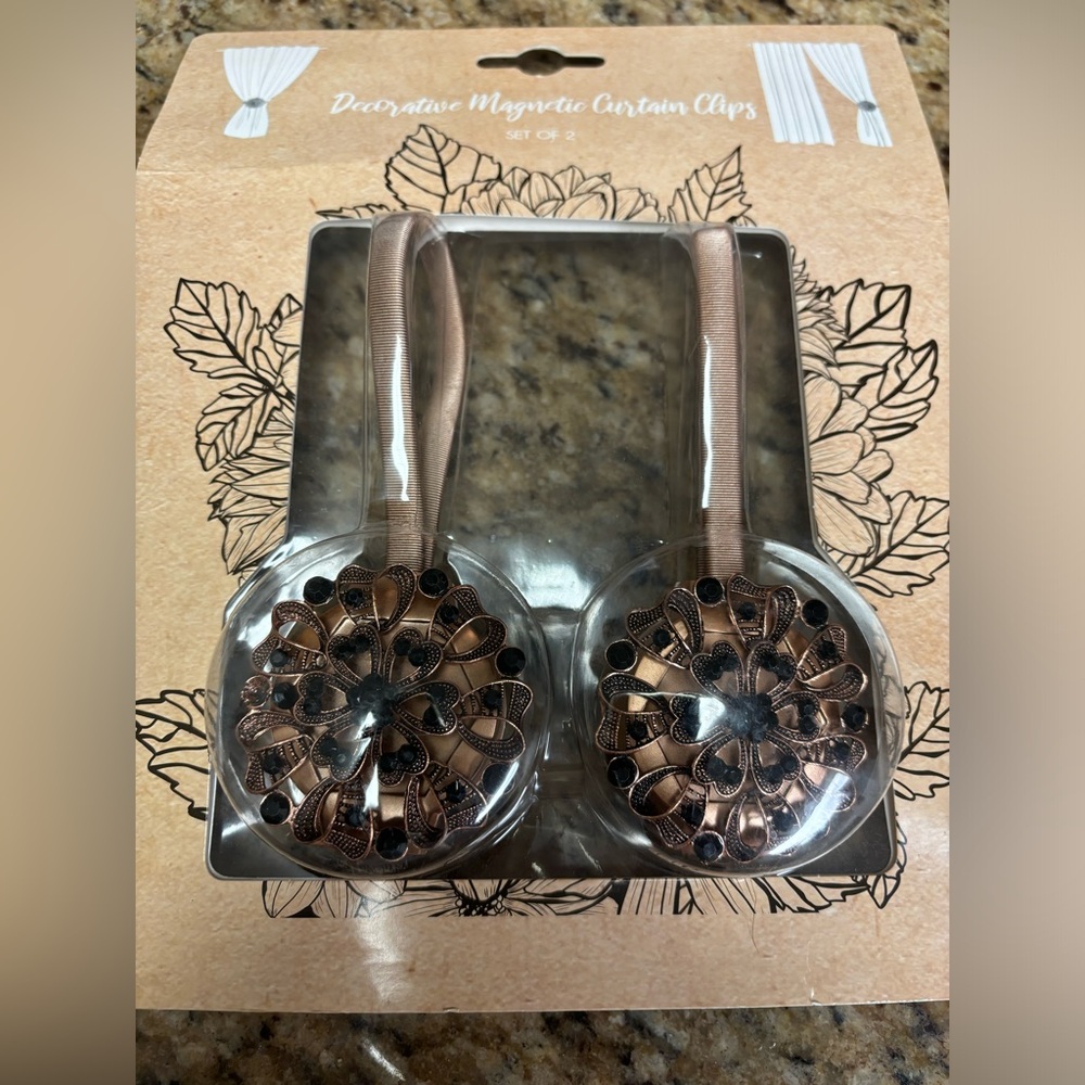 Decorative Magnetic Curtain Clips Set of 2